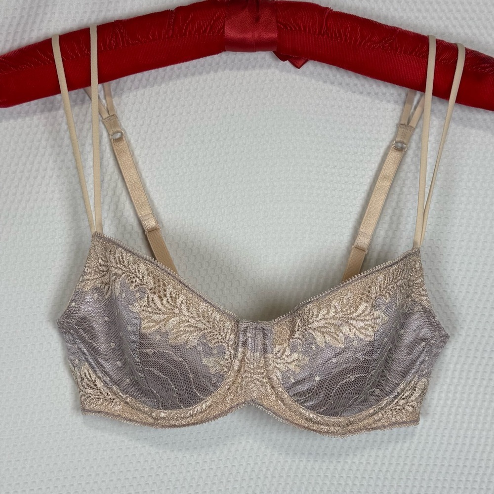 Wacoal Absolute Elegance 34B Lavender Lace-Embroidered Contour Bra #853168